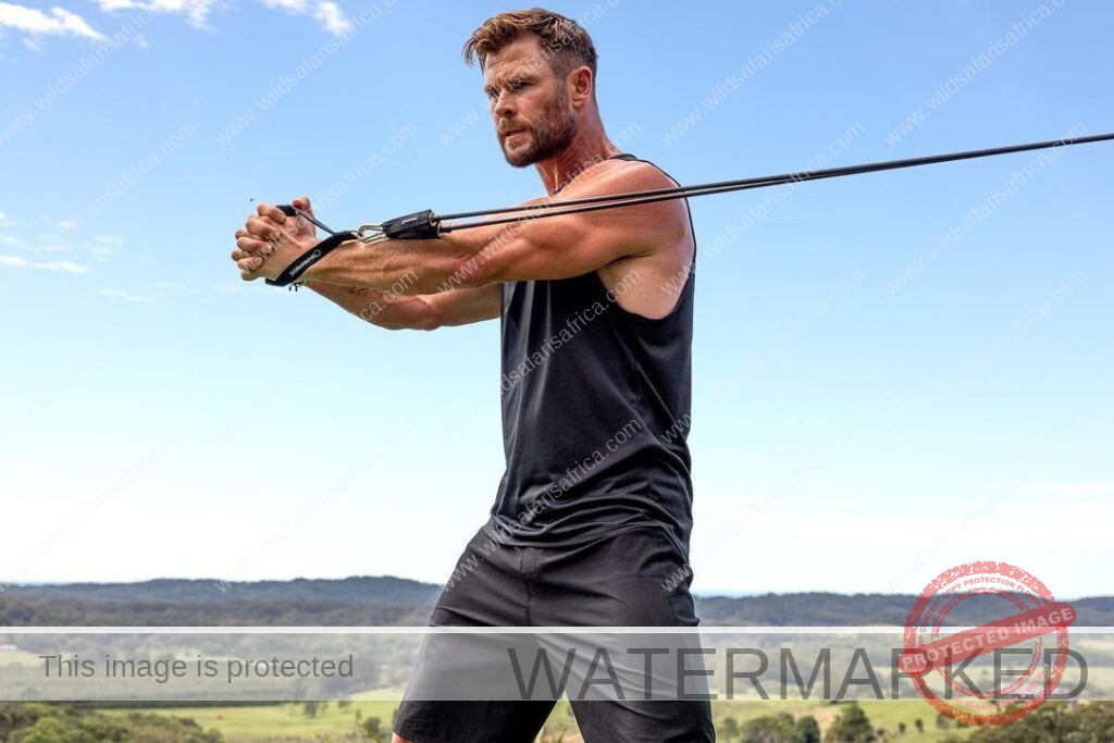 Chris Hemsworth Work Out